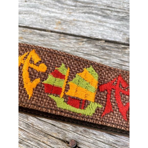 Vintage Burlap Wide Belt Chinese Embroidered Letters Ships Sz 36"-41" - Picture 3 of 14